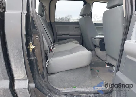 2005 Dodge Dakota Slt z USA, uszkodzony, nr VIN 1D7HW48N05S149969